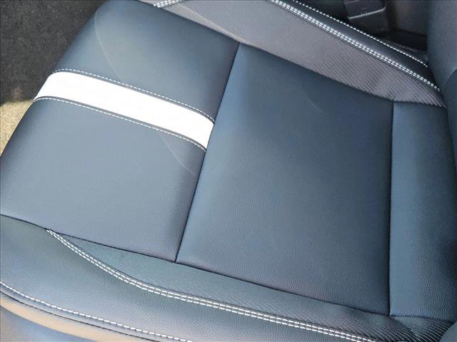 New 2026 Toyota Camry SE image 4