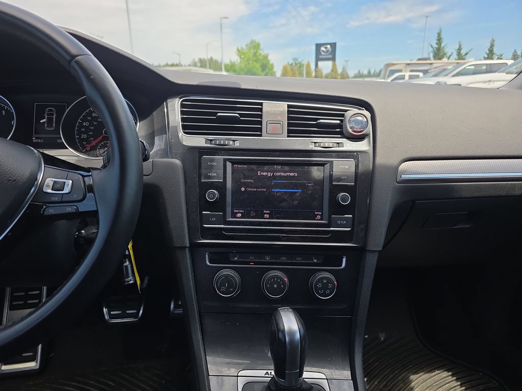 Used 2019 Volkswagen Golf Alltrack S AWD/4WD image 23