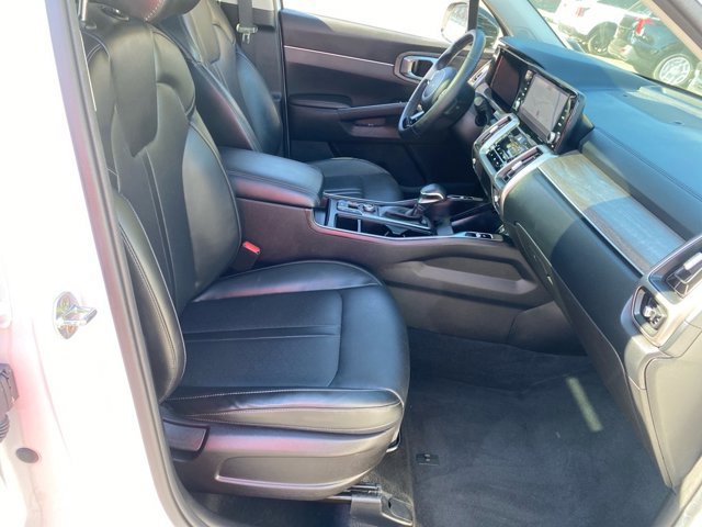 Certified 2022 Kia Sorento X-Line EX image 29