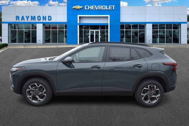 New 2026 Chevrolet Trax LT w/ LPO, Blackout Package image 7