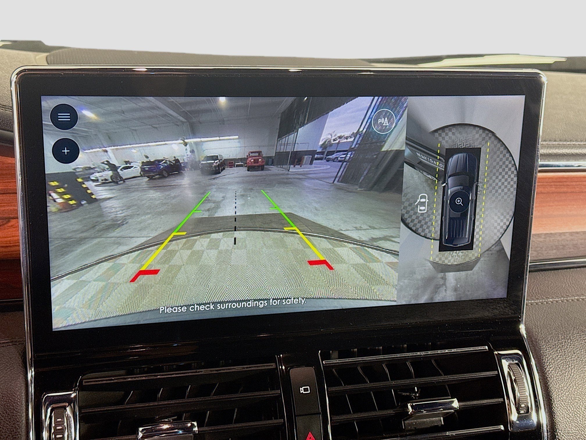 Used 2024 Lincoln Navigator Reserve image 19