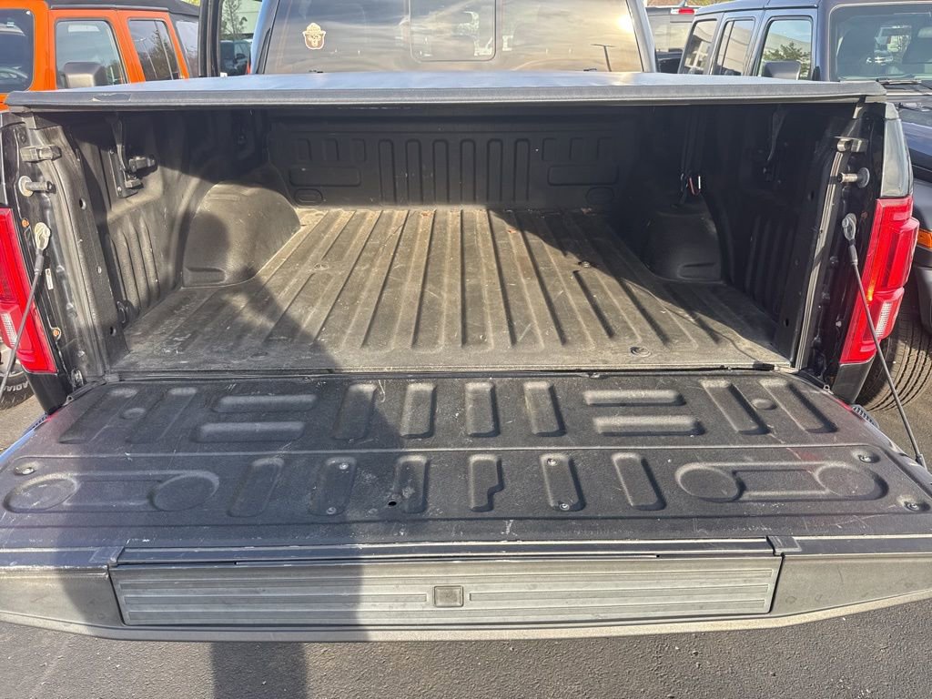 Used 2016 Ford F150 Lariat w/ Equipment Group 502A Luxury image 6