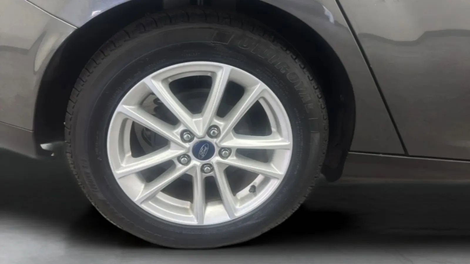 Used 2016 Ford Focus SE FWD image 30