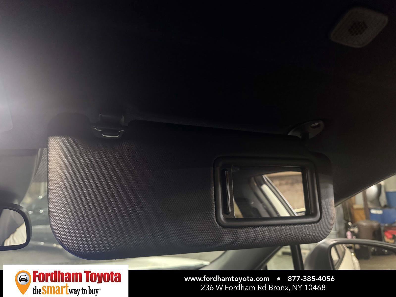 Used 2024 Toyota Corolla Cross AWD Hybrid image 30