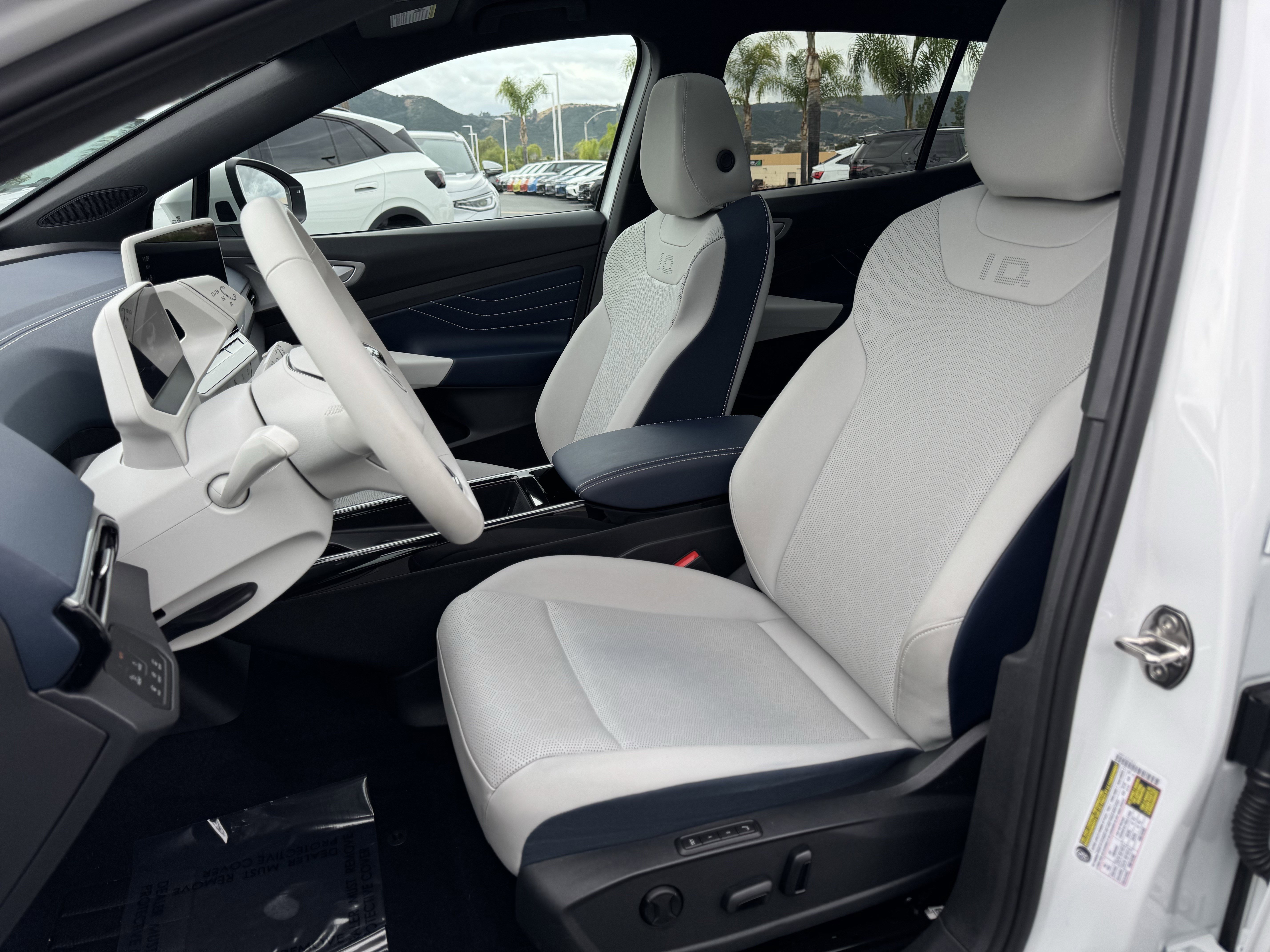 Certified 2023 Volkswagen ID.4 Pro S Plus image 15