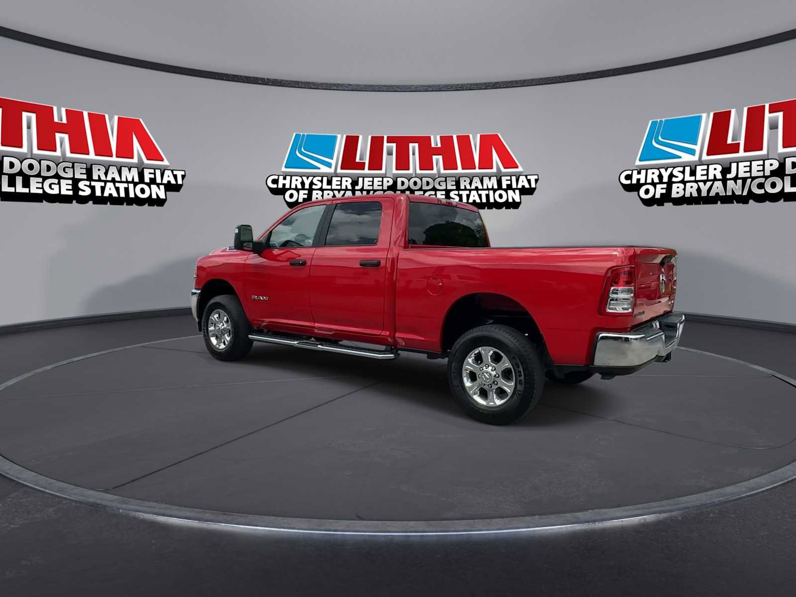 Used 2024 RAM 2500 Big Horn w/ Bed Utility Group image 6