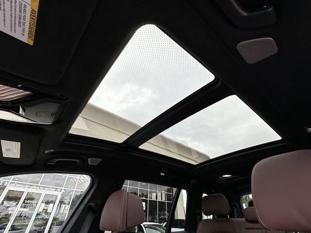 Used 2024 BMW ALPINA XB7 AWD/4WD image 30