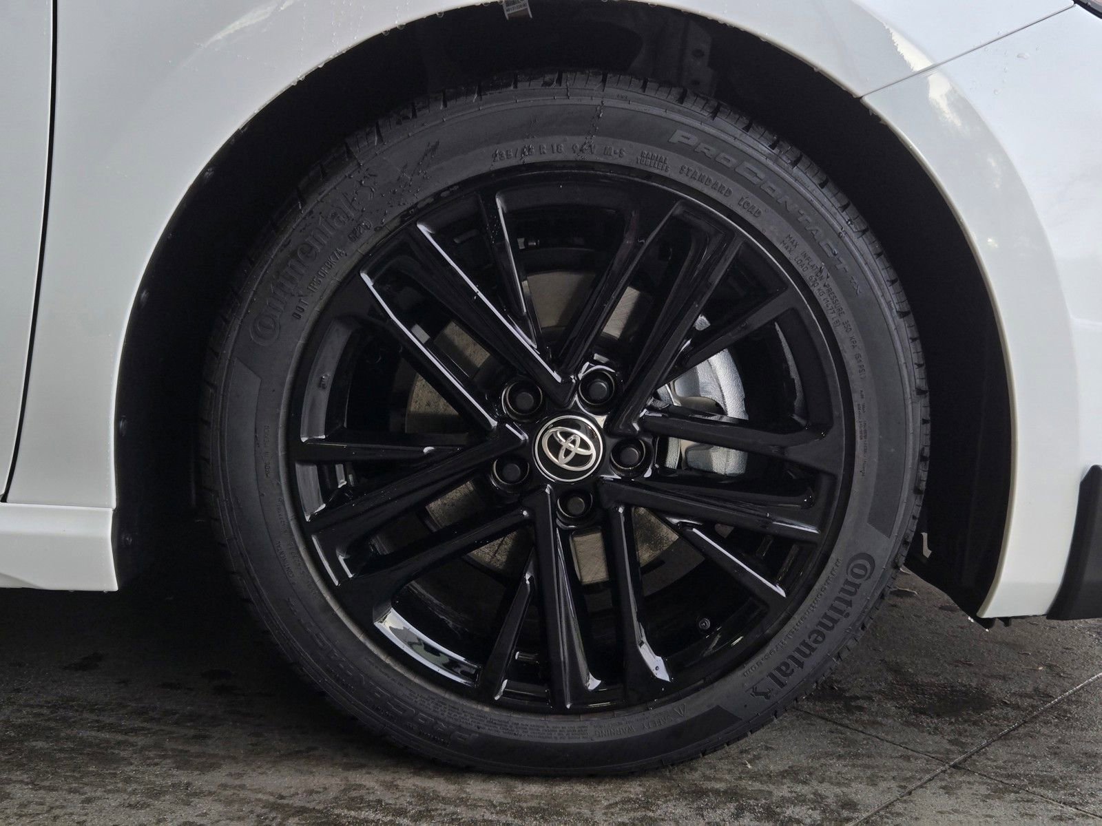 Certified 2026 Toyota Camry SE FWD image 5