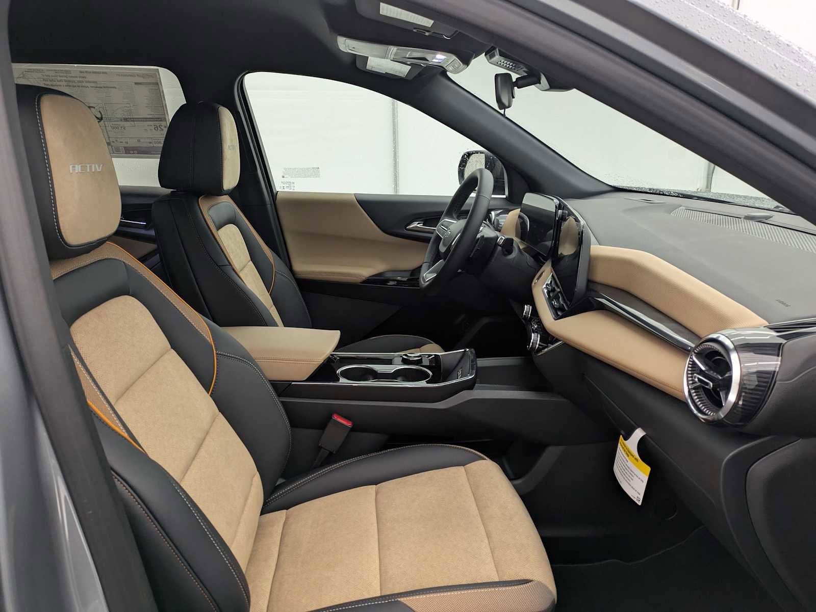 New 2026 Chevrolet Equinox ACTIV w/ Convenience Package III image 22