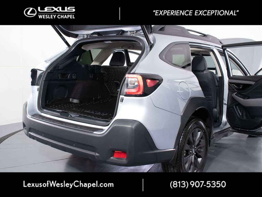 Used 2025 Subaru Outback Onyx Edition XT w/ Popular Package #2 AWD/4WD image 12