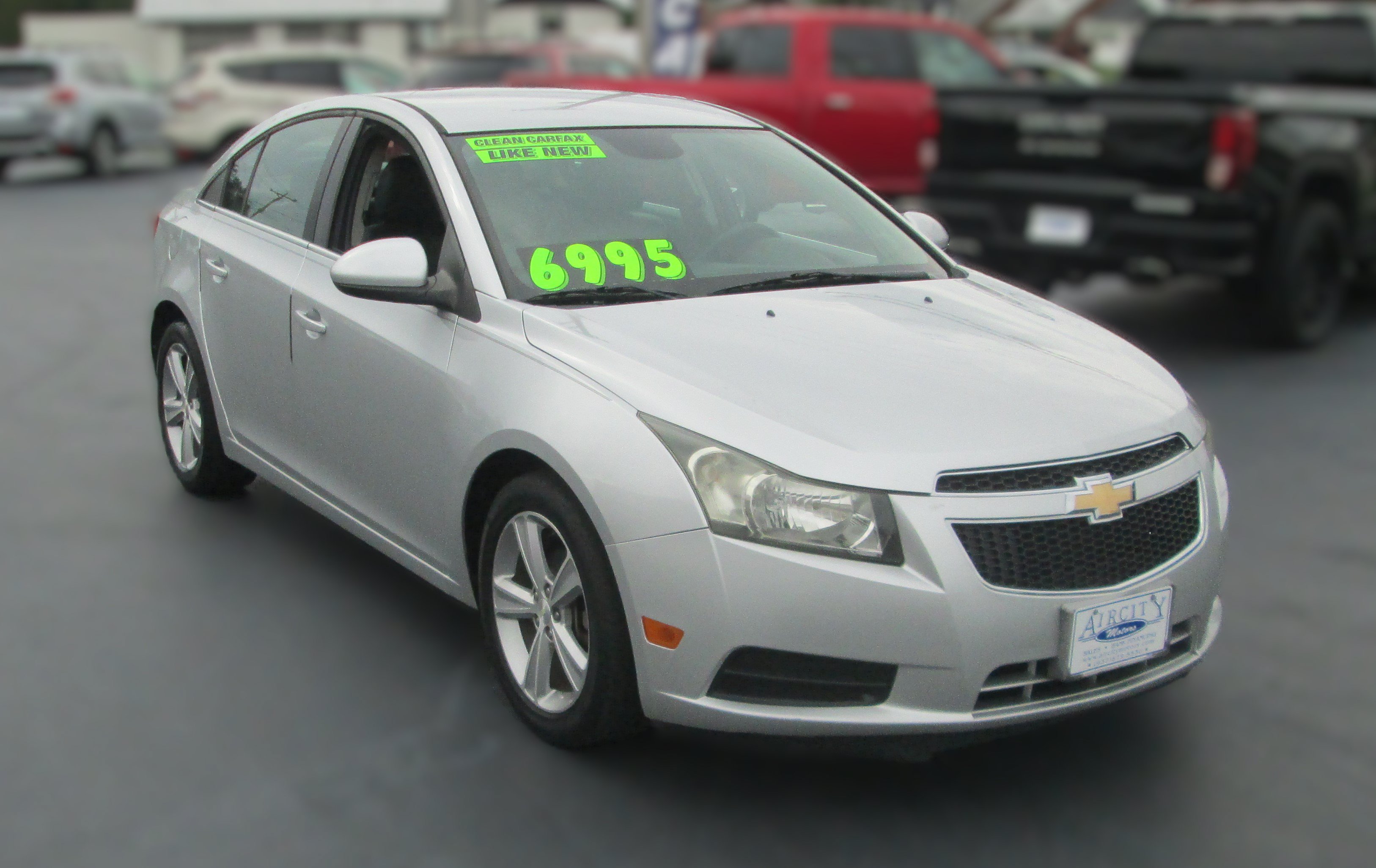 Used 2013 Chevrolet Cruze LT FWD image 1