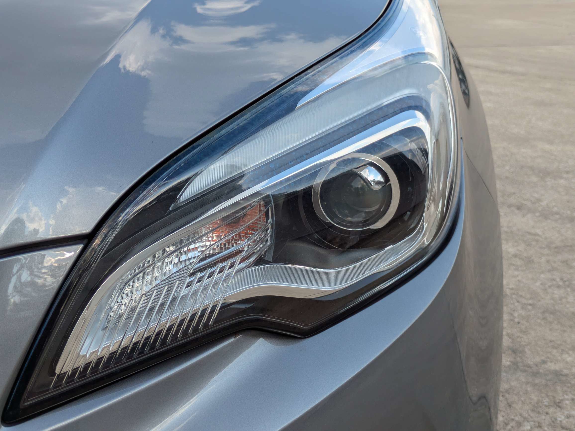 Used 2020 Buick Envision Essence FWD image 30