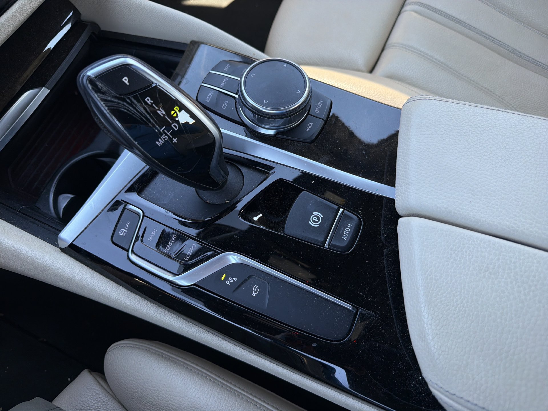 Used 2017 BMW 540i xDrive AWD/4WD image 33