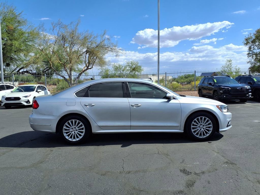 Used 2016 Volkswagen Passat 1.8T SE FWD image 10