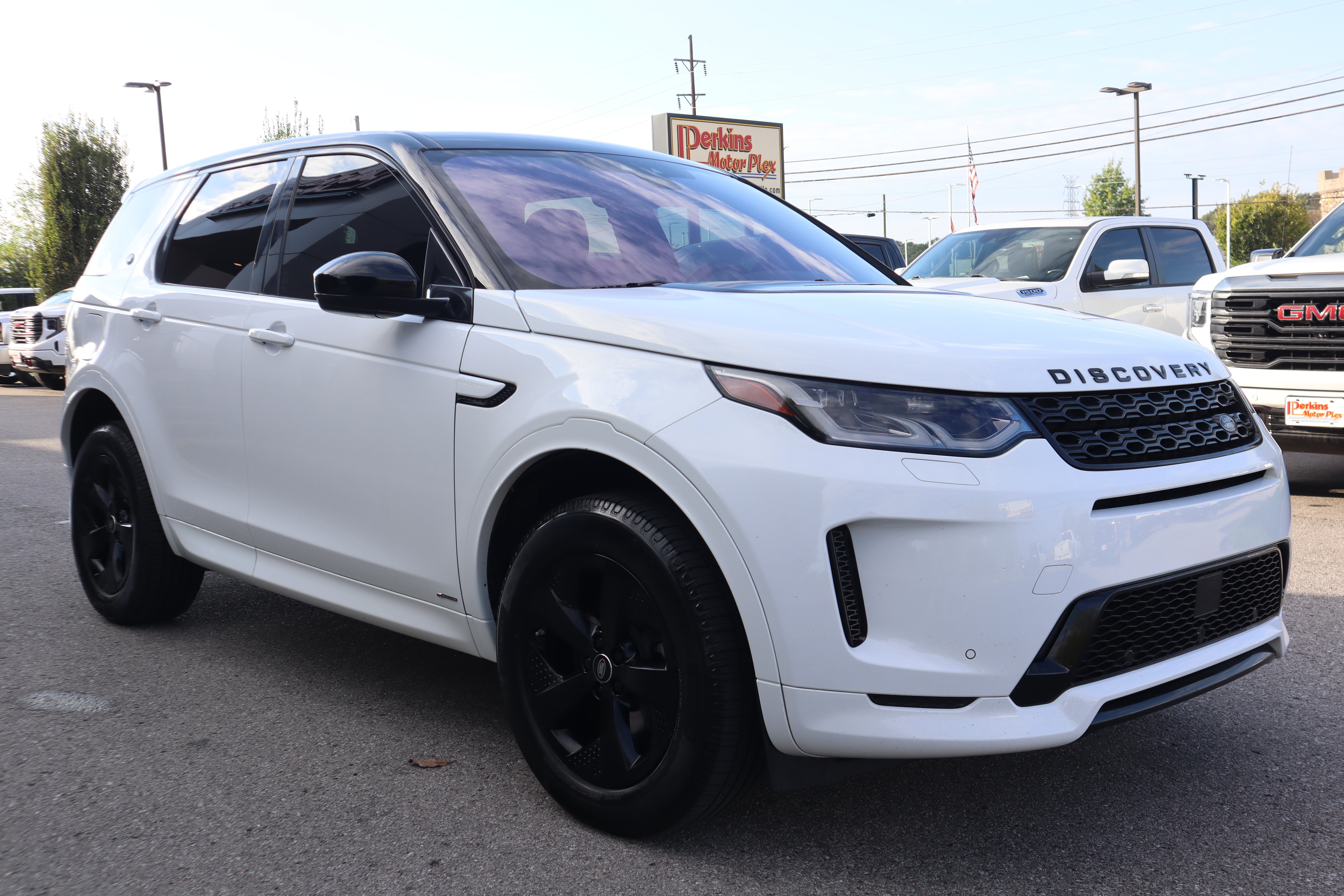 Used 2020 Land Rover Discovery Sport S R-Dynamic AWD/4WD image 5