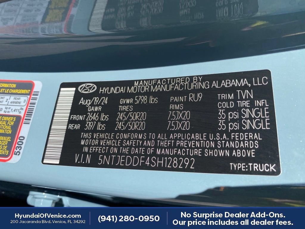 Certified 2025 Hyundai Santa Cruz Limited AWD/4WD image 25