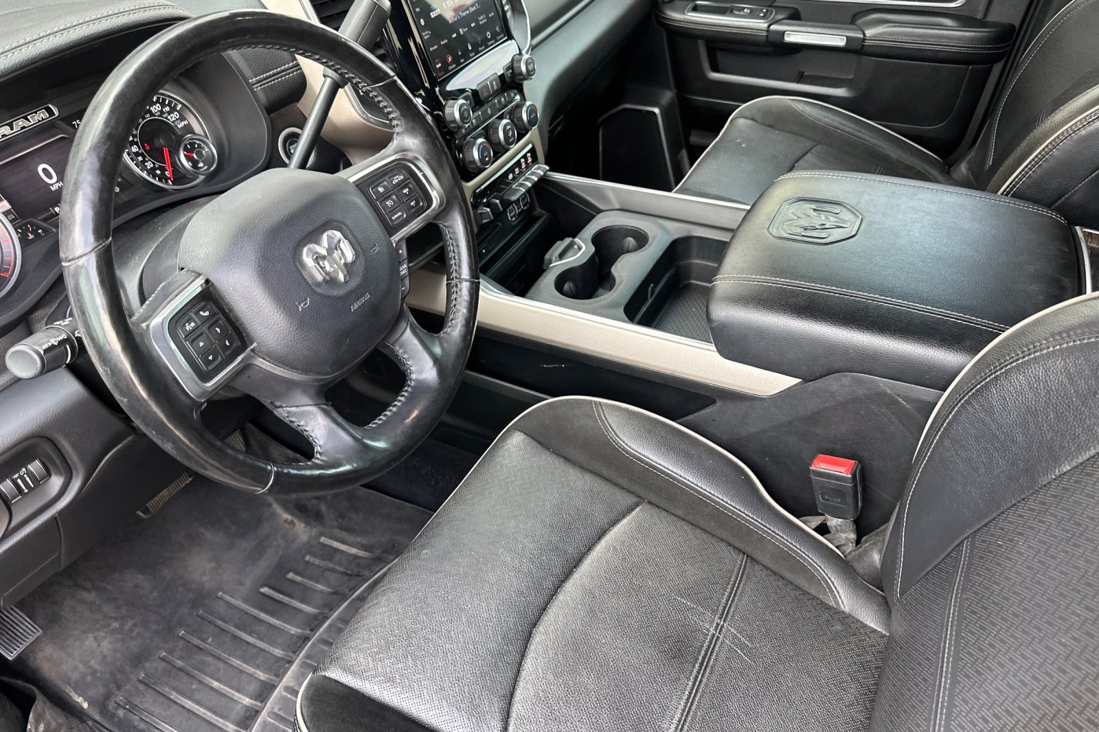 Used 2019 RAM 2500 Laramie AWD/4WD image 10