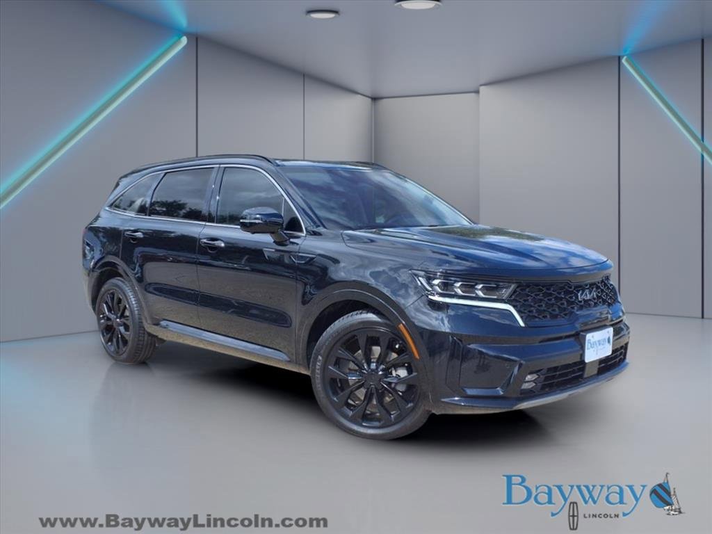 Used 2022 Kia Sorento SX