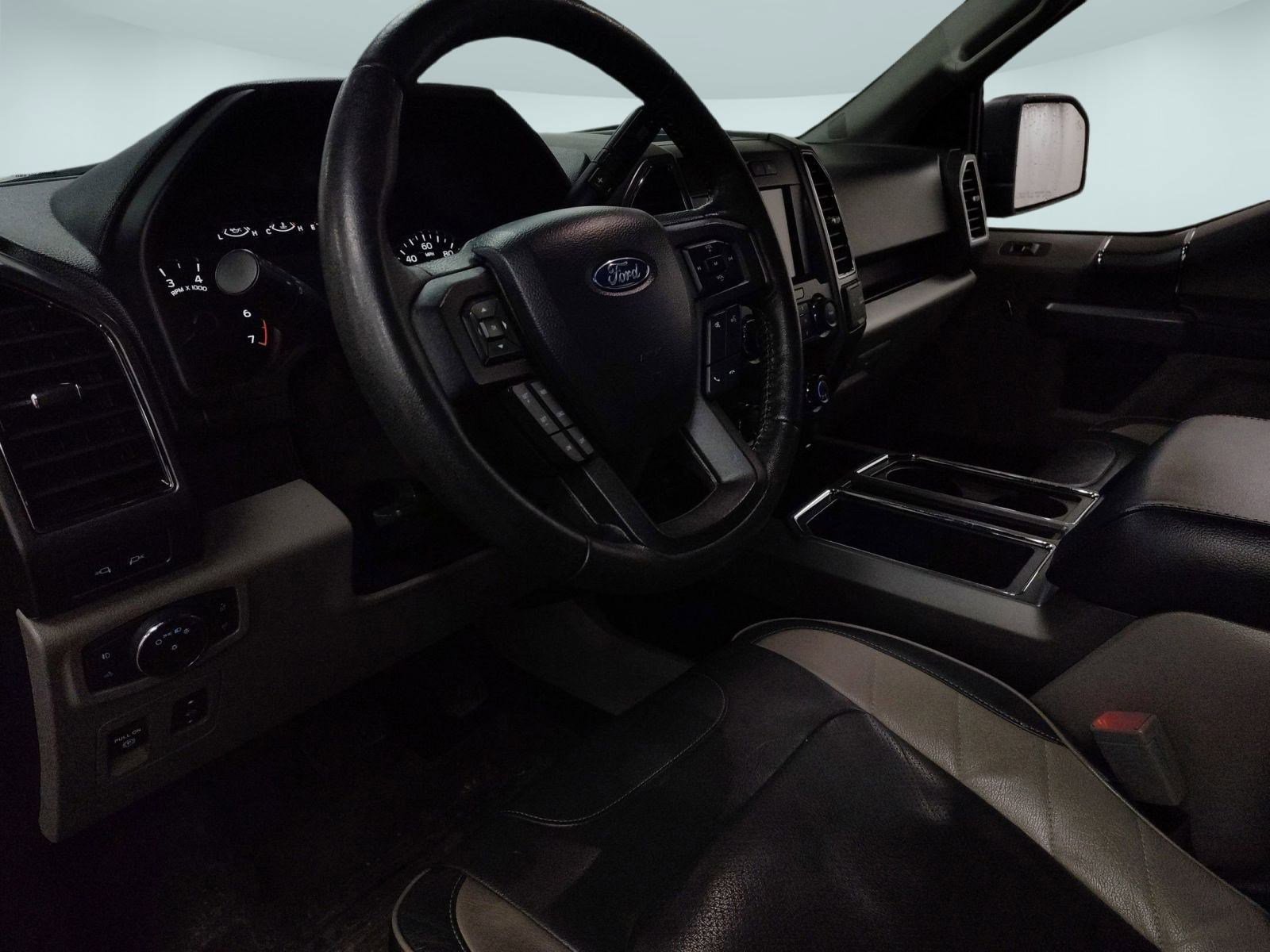 Used 2019 Ford F150 XLT w/ Equipment Group 302A Luxury image 4