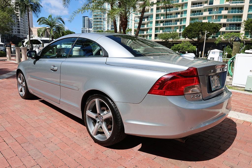 Used 2012 Volvo C70 T5 w/ Dynamic Trim Pkg image 28