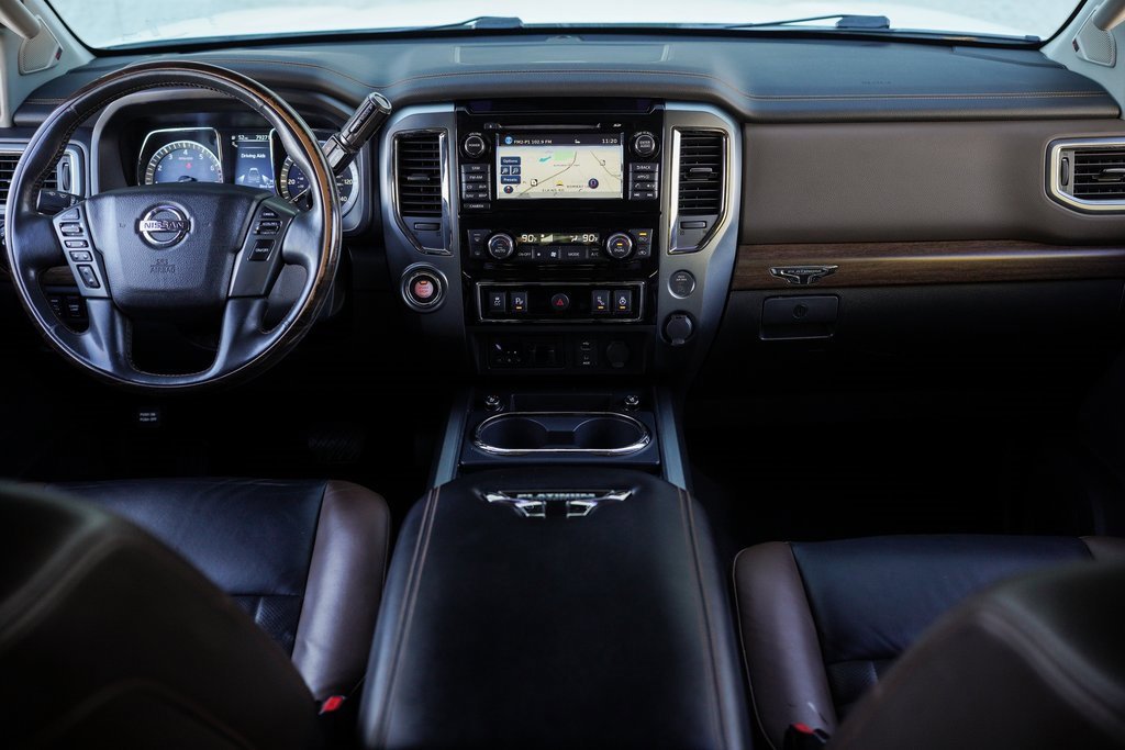 Used 2018 Nissan Titan Platinum Reserve image 21