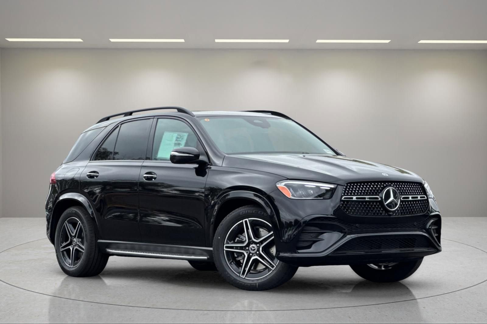 New 2026 Mercedes-Benz GLE 450 4MATIC image 2