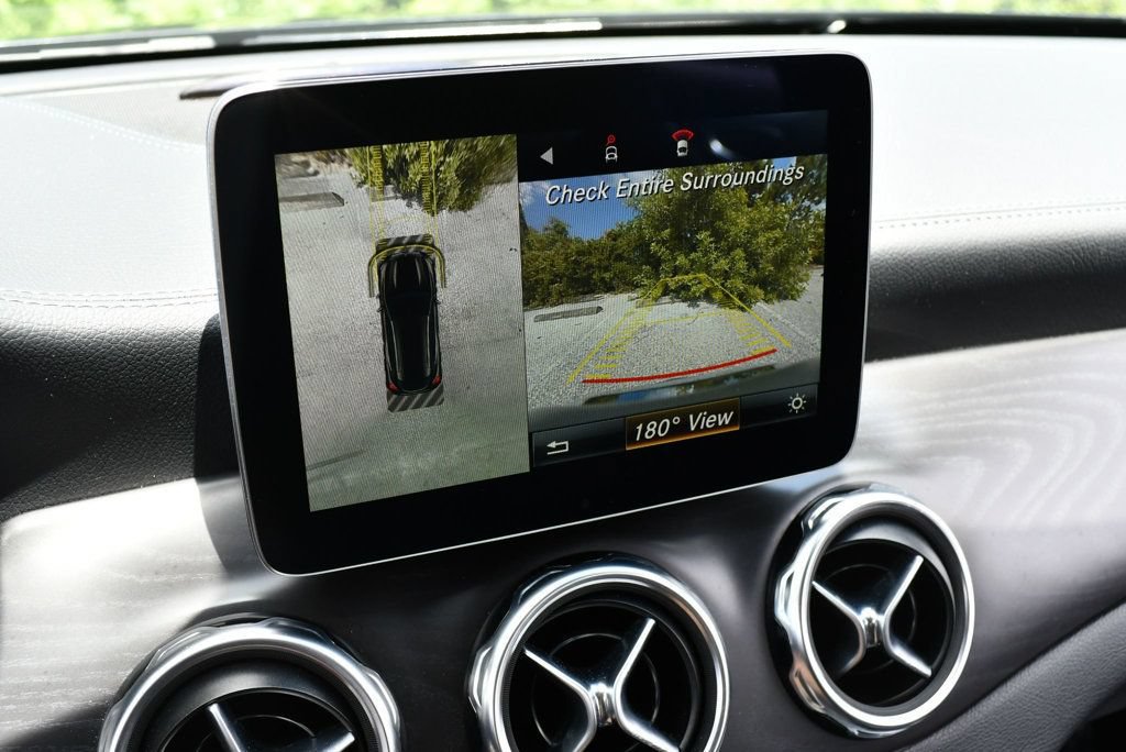 Used 2018 Mercedes-Benz GLA 250 4MATIC image 56