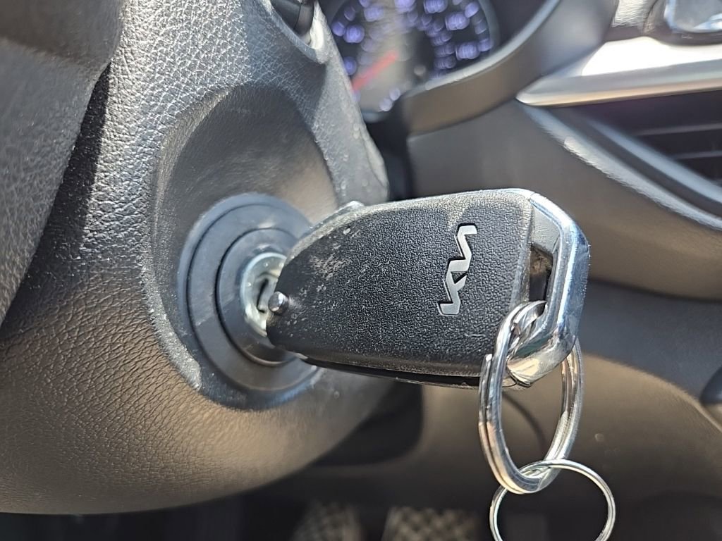 Certified 2023 Kia Forte LXS FWD image 18