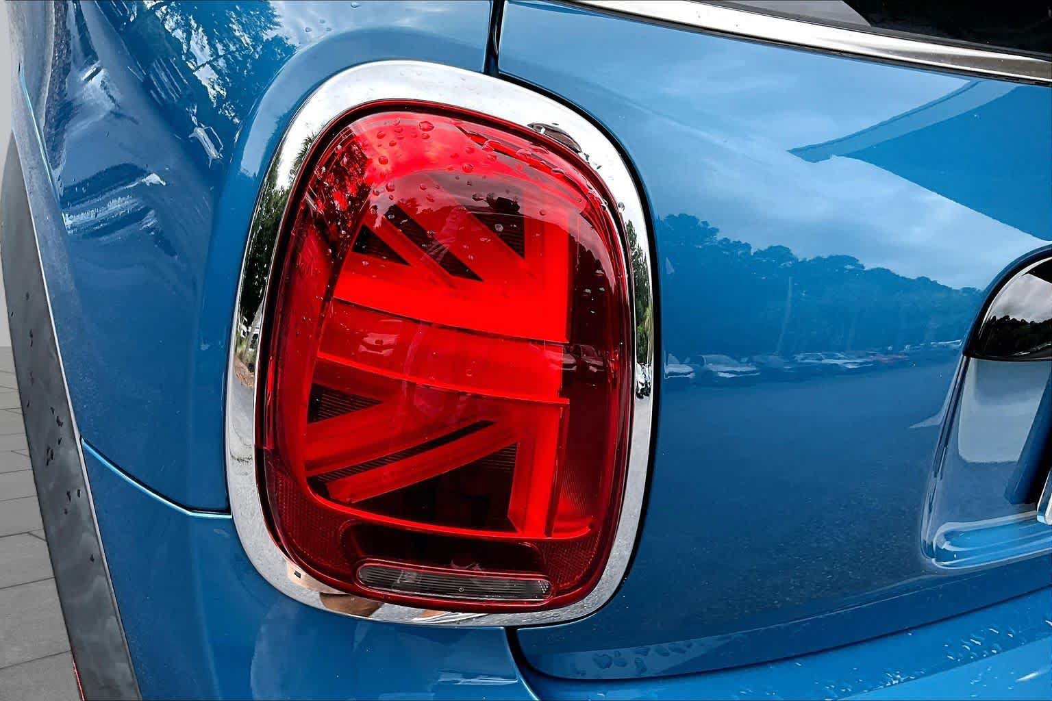 Used 2022 MINI Cooper 2-Door Hardtop FWD image 27