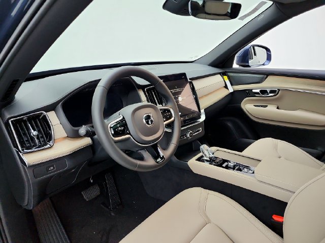 New 2027 Volvo XC90 B6 Plus AWD/4WD image 20