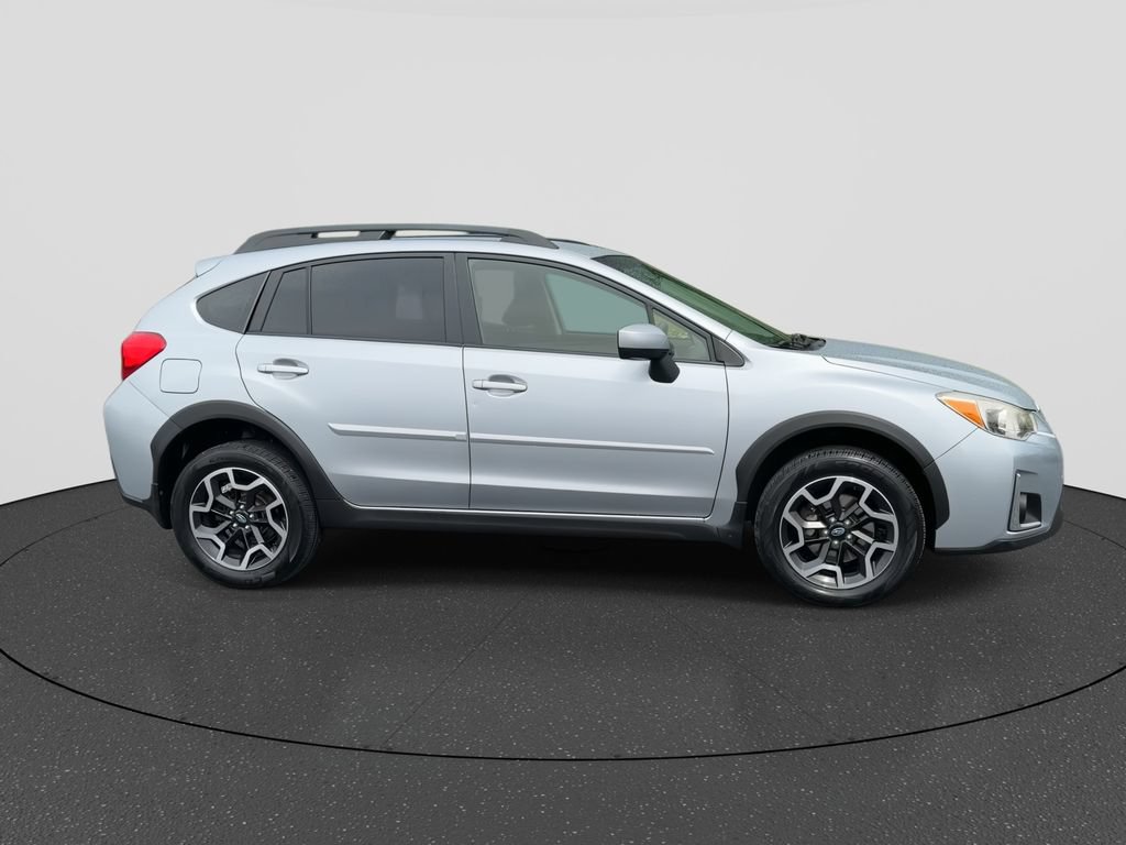 Used 2016 Subaru Crosstrek 2.0i Premium AWD/4WD image 9