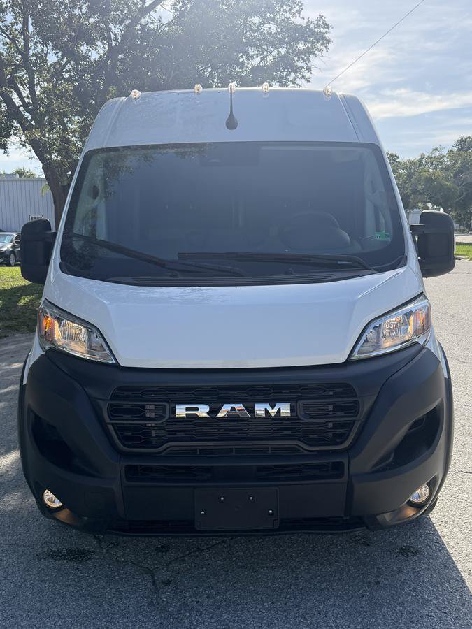 Used 2026 RAM ProMaster 2500 w/ Convenience Group FWD image 10