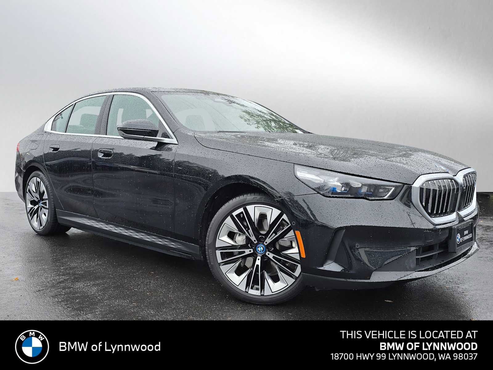 Used 2024 BMW i5 eDrive40i w/ M Sport Package image 1