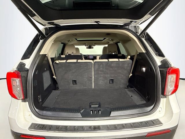 Certified 2021 Ford Explorer Limited w/ Equipment Group 301A image 28