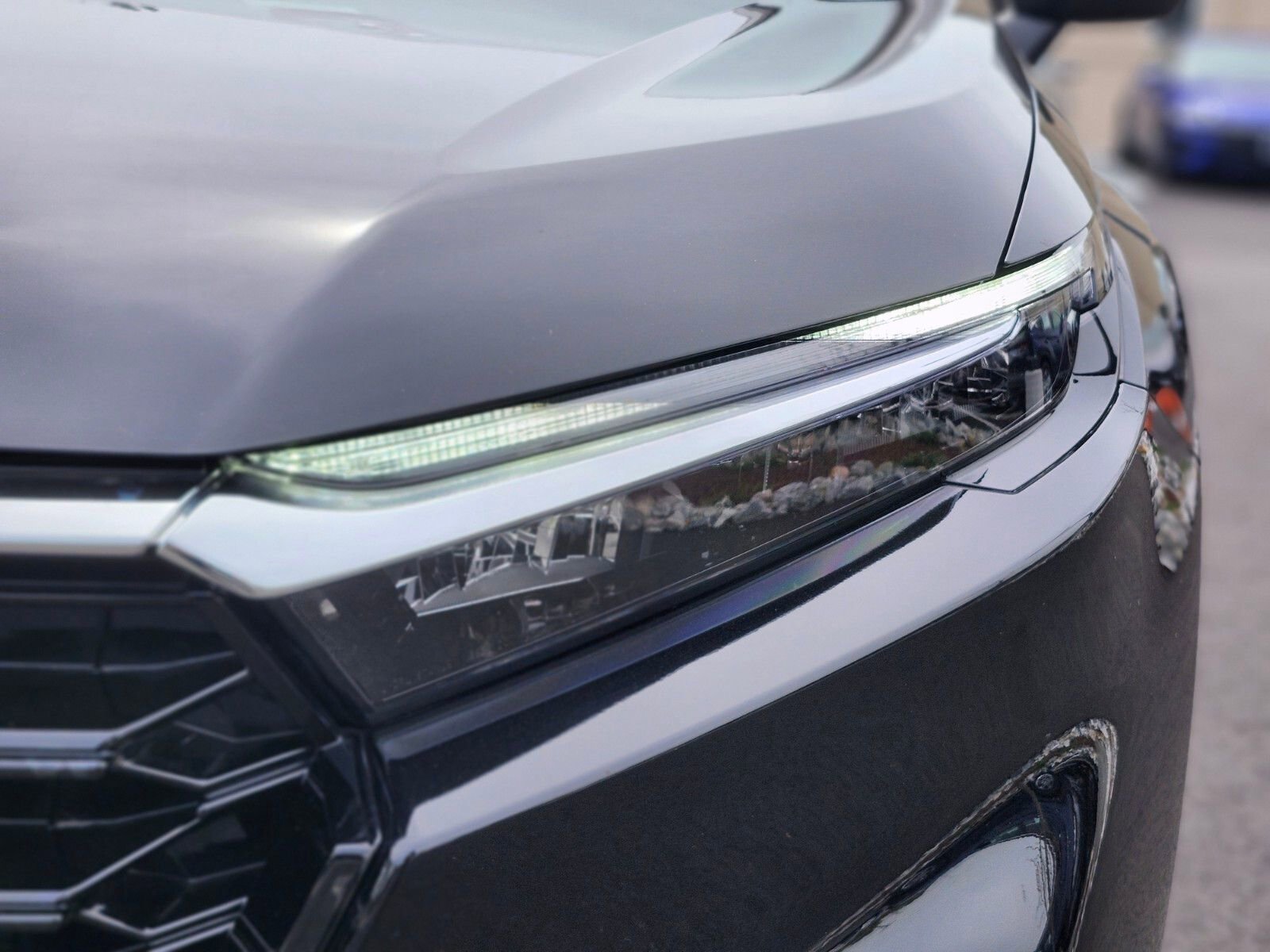 Used 2024 Honda CR-V EX-L image 10