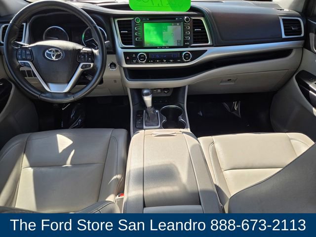 Used 2019 Toyota Highlander XLE image 10