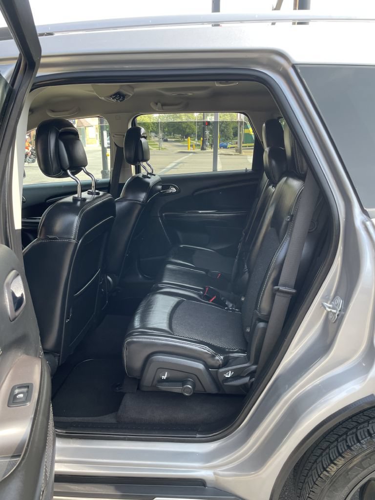 Used 2018 Dodge Journey Crossroad AWD/4WD image 9