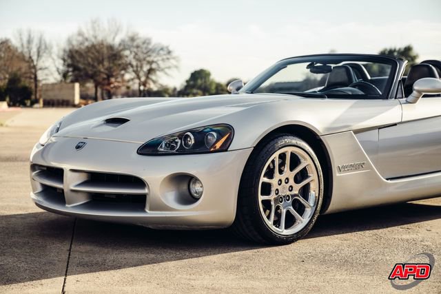 Used 2003 Dodge Viper SRT-10 image 46