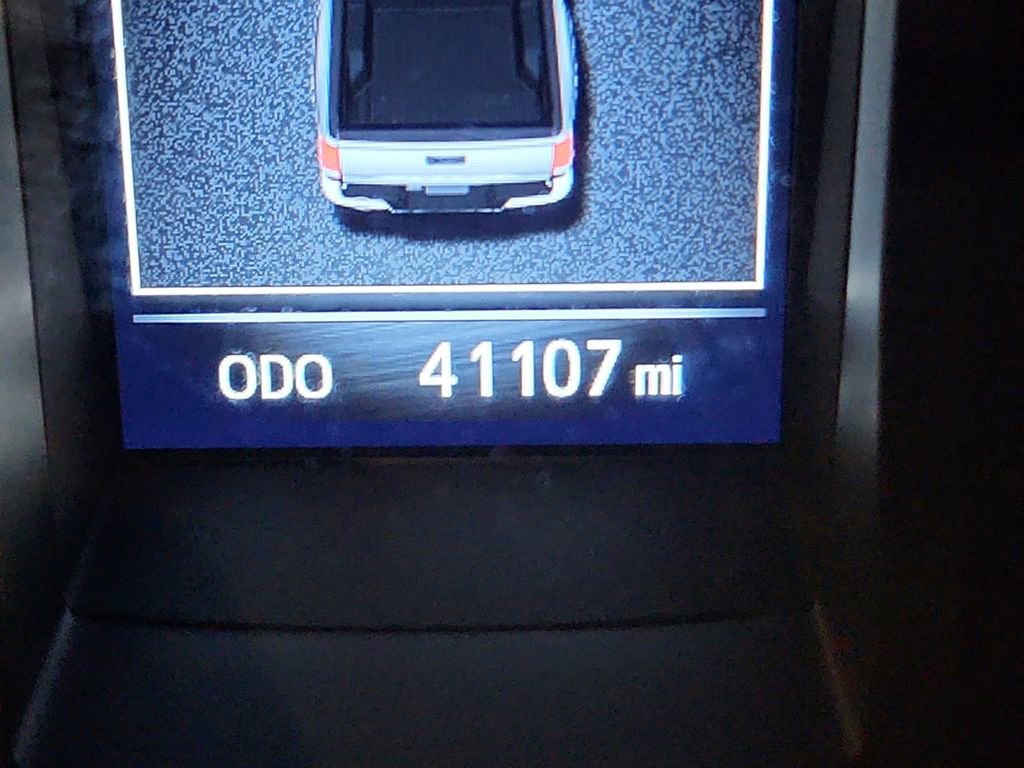 Used 2023 Toyota Tacoma SR AWD/4WD image 16