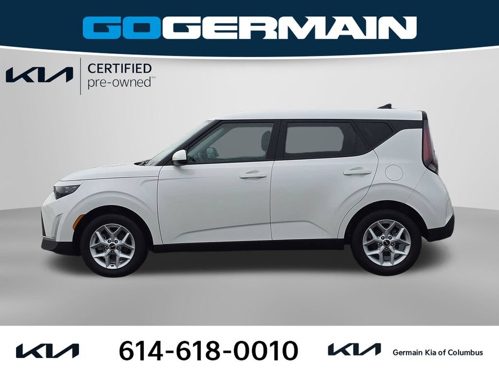 Certified 2025 Kia Soul LX w/ LX Technology Package FWD image 11