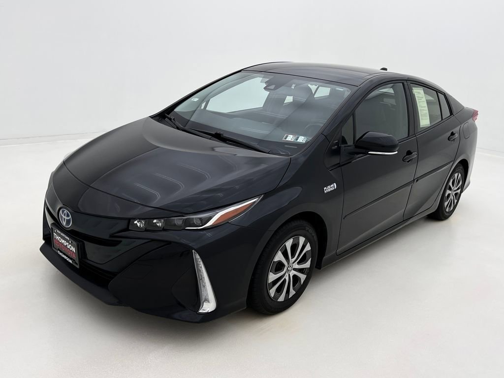 Used 2022 Toyota Prius Prime XLE image 4
