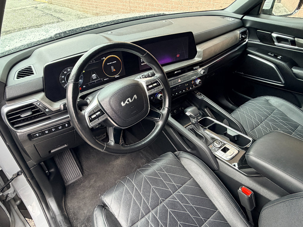Used 2023 Kia Telluride SX X-Line AWD/4WD image 11