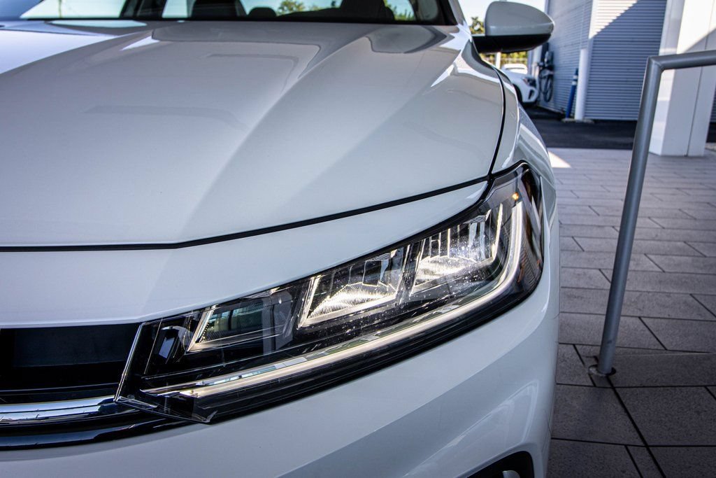 New 2026 Volkswagen Jetta SE FWD image 10