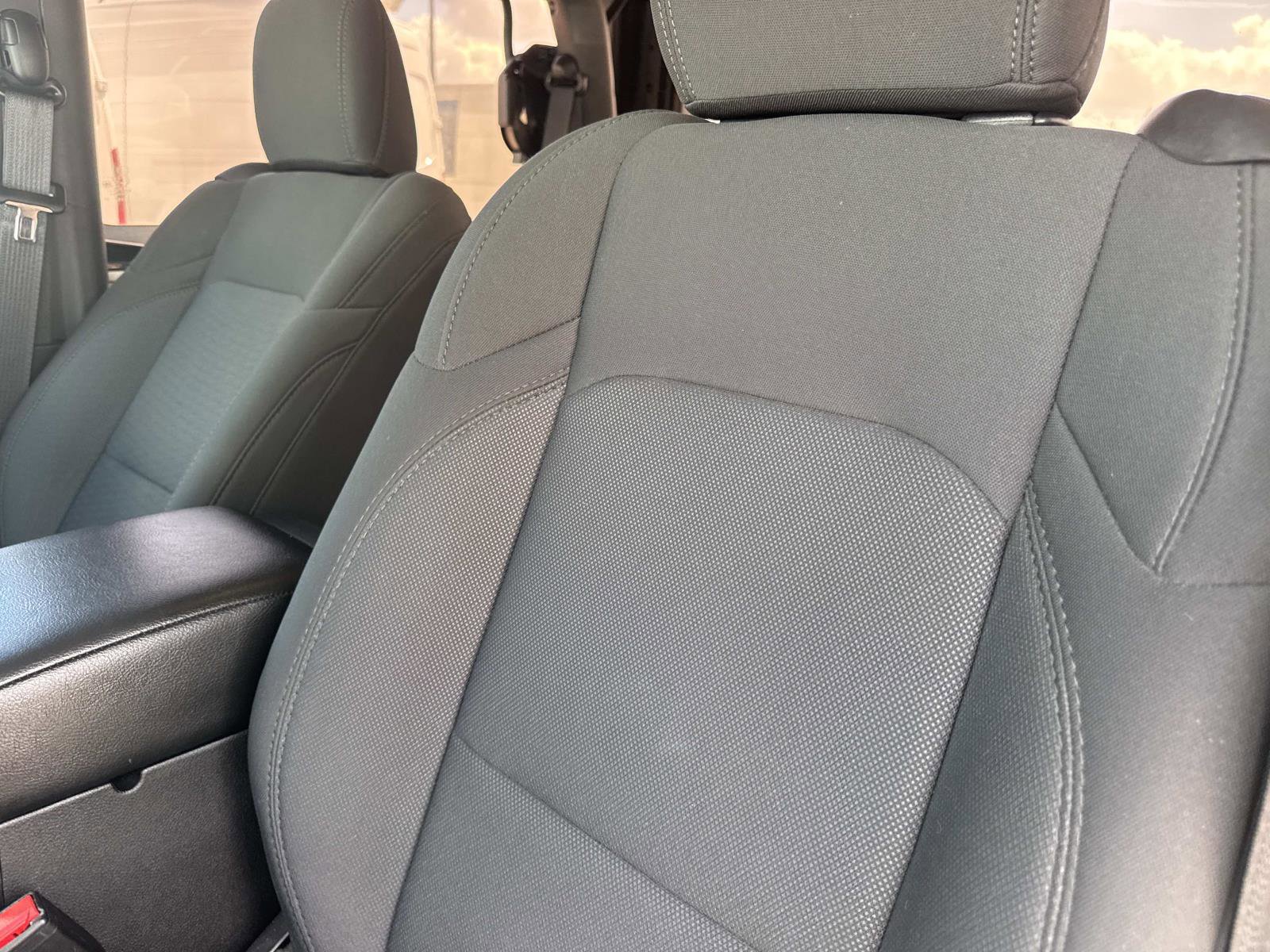 Used 2022 Jeep Wrangler Willys image 14