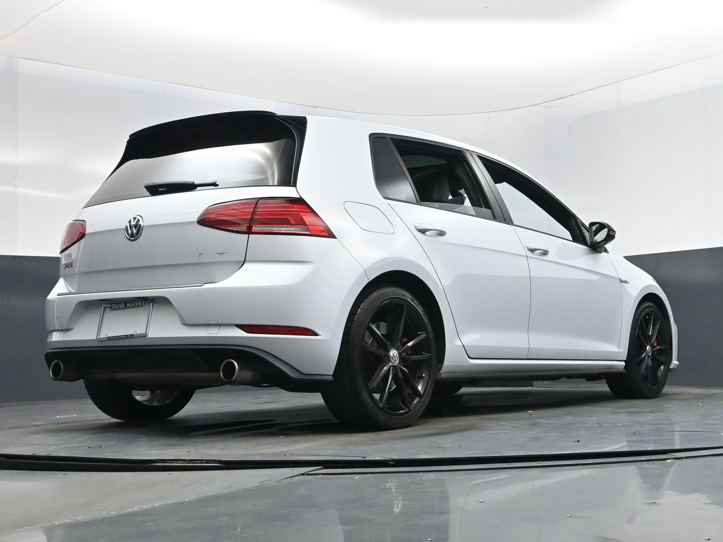 Used 2021 Volkswagen GTI Autobahn image 14