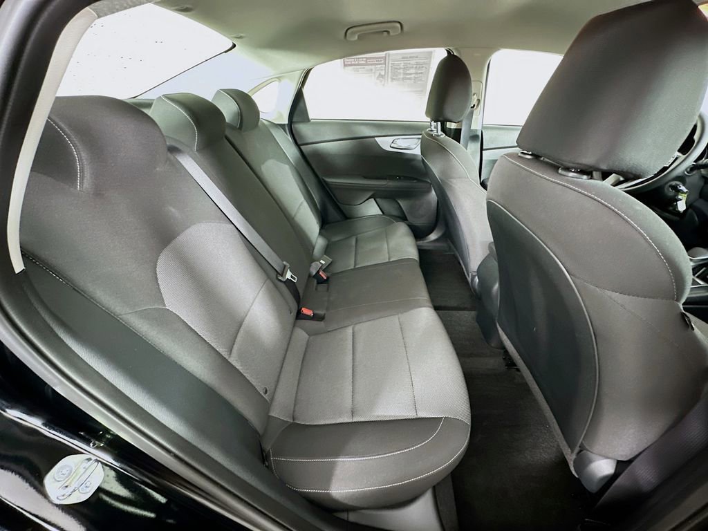 Used 2024 Kia Forte LXS image 30