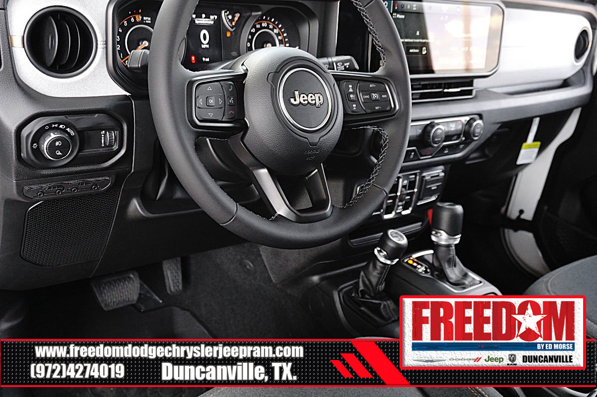 New 2025 Jeep Gladiator Sport image 26