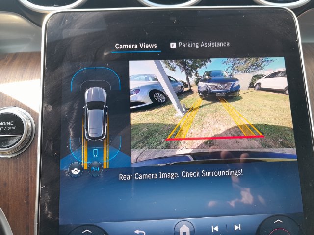 Used 2025 Mercedes-Benz GLC 350e 4MATIC image 12
