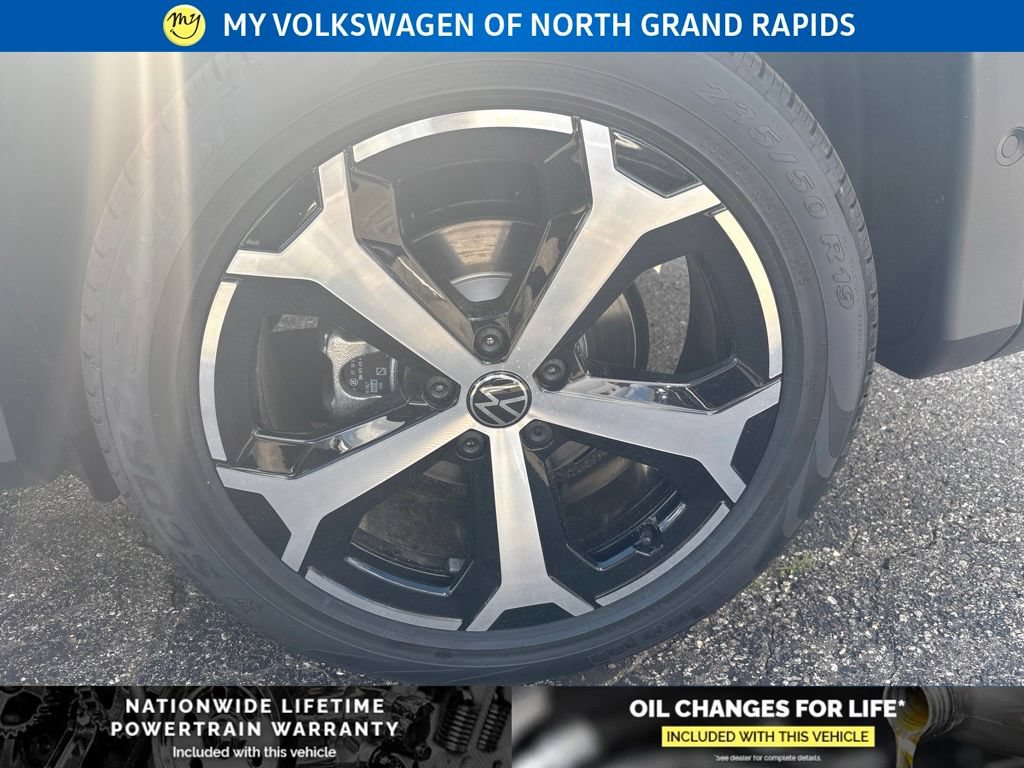 New 2026 Volkswagen Tiguan SE AWD/4WD image 5