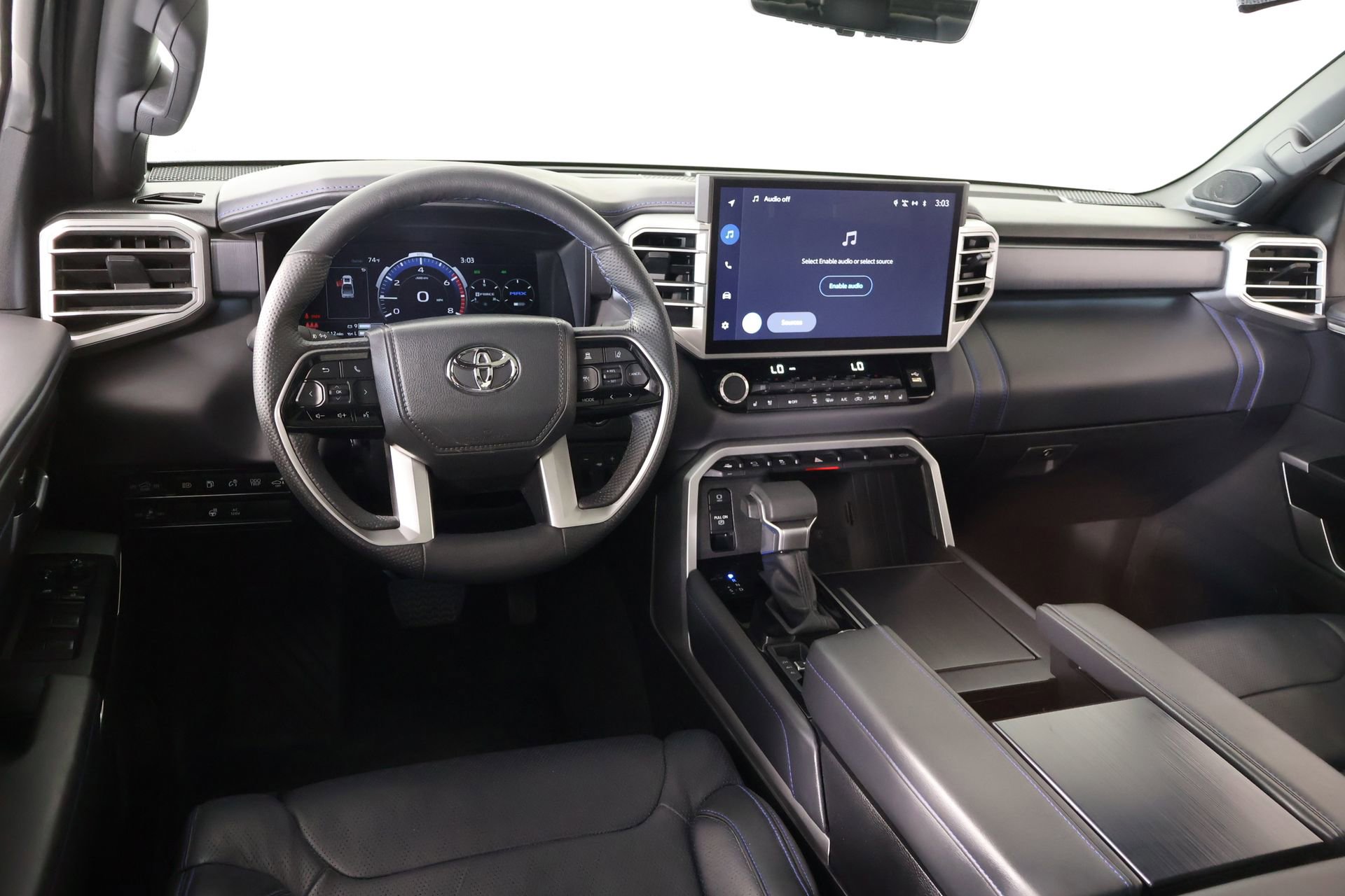 Used 2025 Toyota Tundra Platinum AWD/4WD image 2